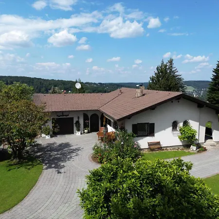 Ferienhaus Klarahoh Holiday home Eichgraben