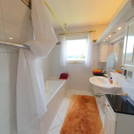 Ferienhaus Klarahoh Holiday home *
